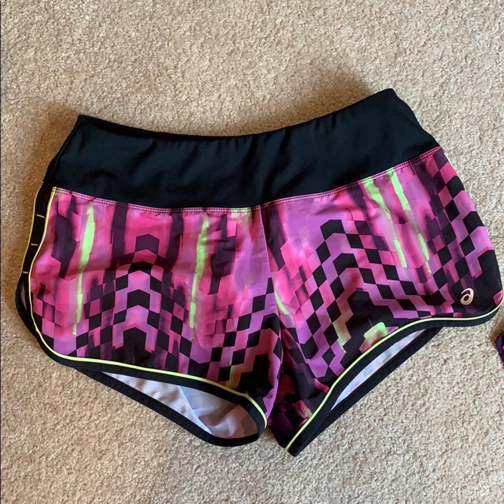 Athletic shorts